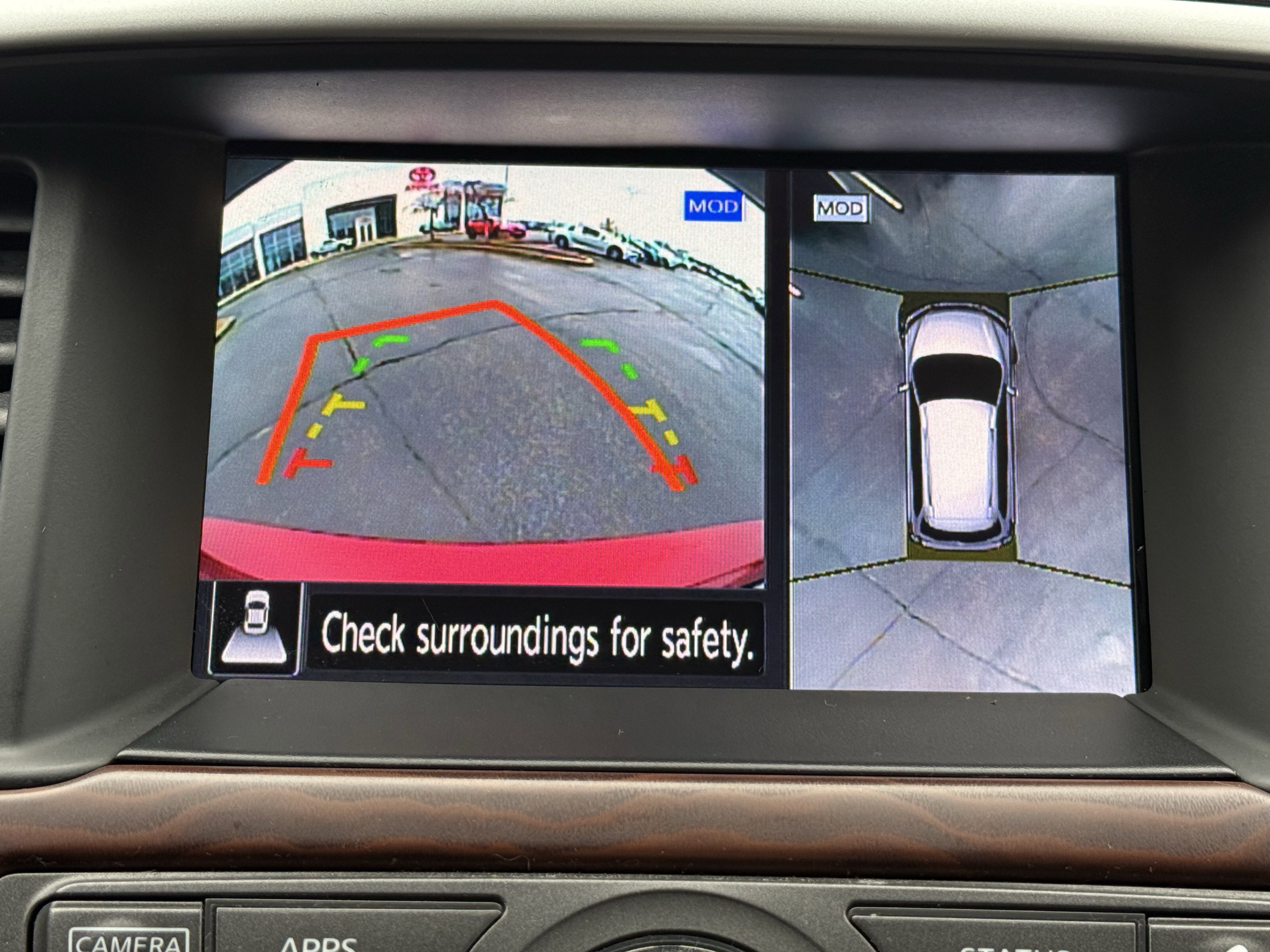 Used 2019 Nissan Pathfinder Platinum image 34