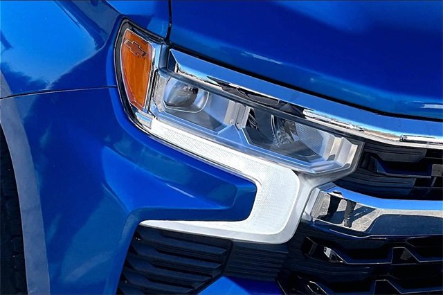 Used 2022 Chevrolet Silverado 1500 LT w/ Z71 Off-Road Package image 33