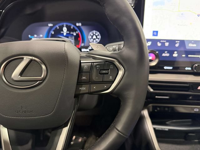Used 2026 Lexus TX 350 AWD w/ Technology Package image 15