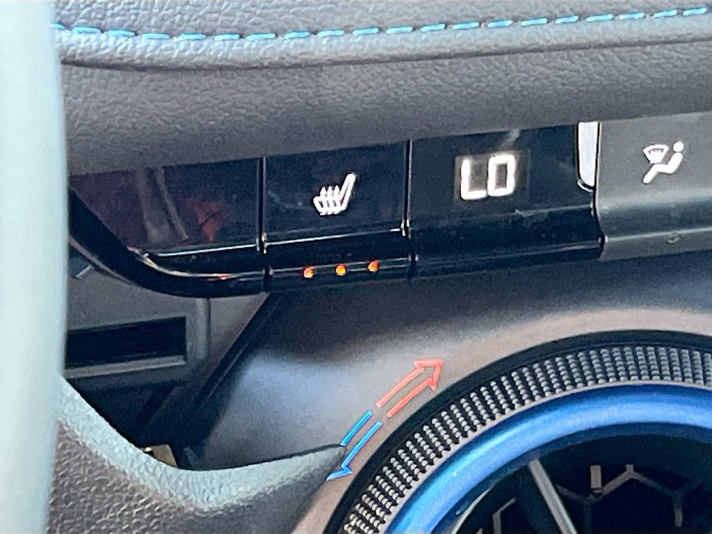 Used 2023 Chevrolet Blazer RS w/ LPO, Floor Liner Package image 20