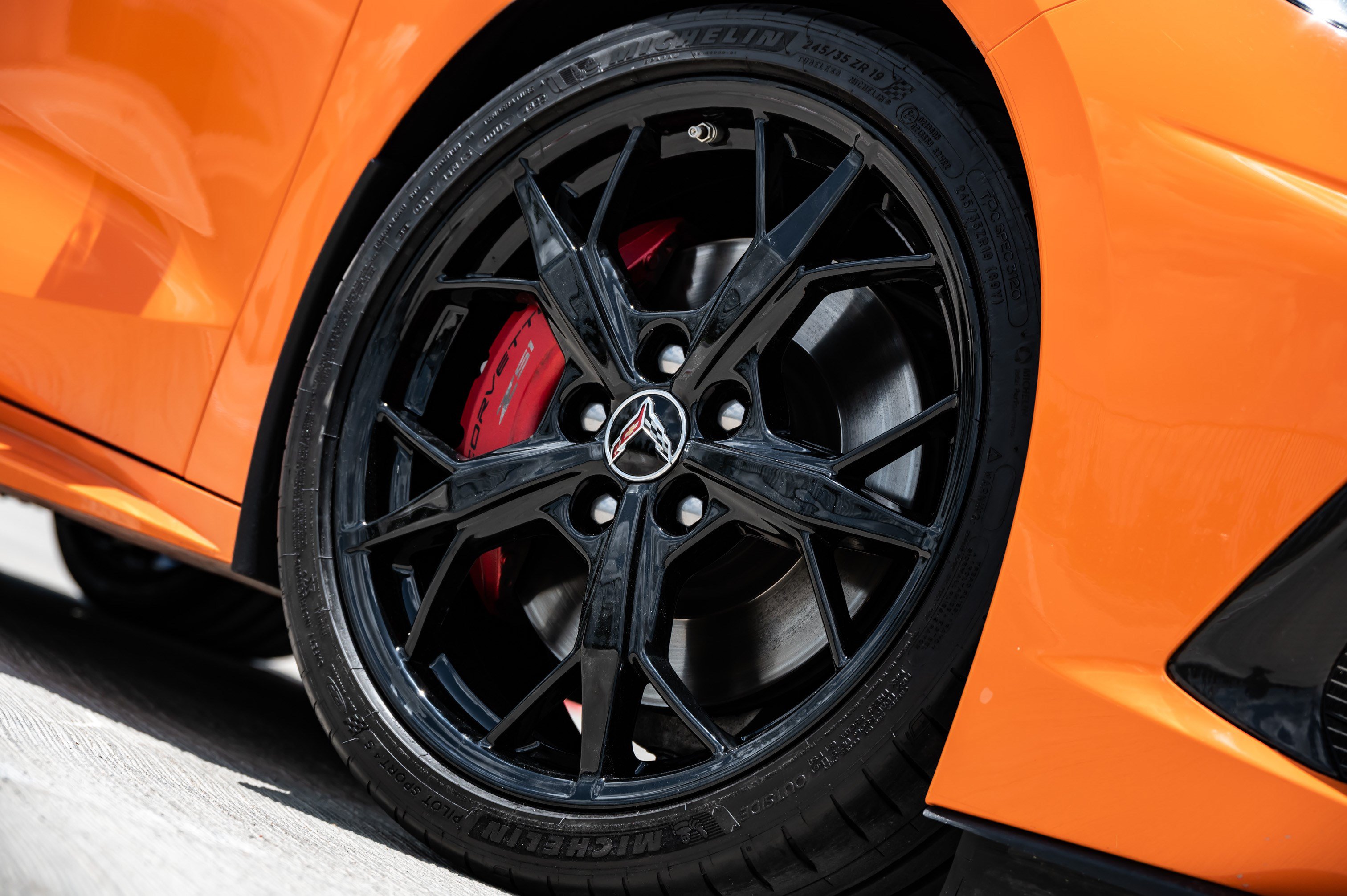 Used 2023 Chevrolet Corvette Stingray Premium Cpe w/ Z51 Performance Package RWD image 9