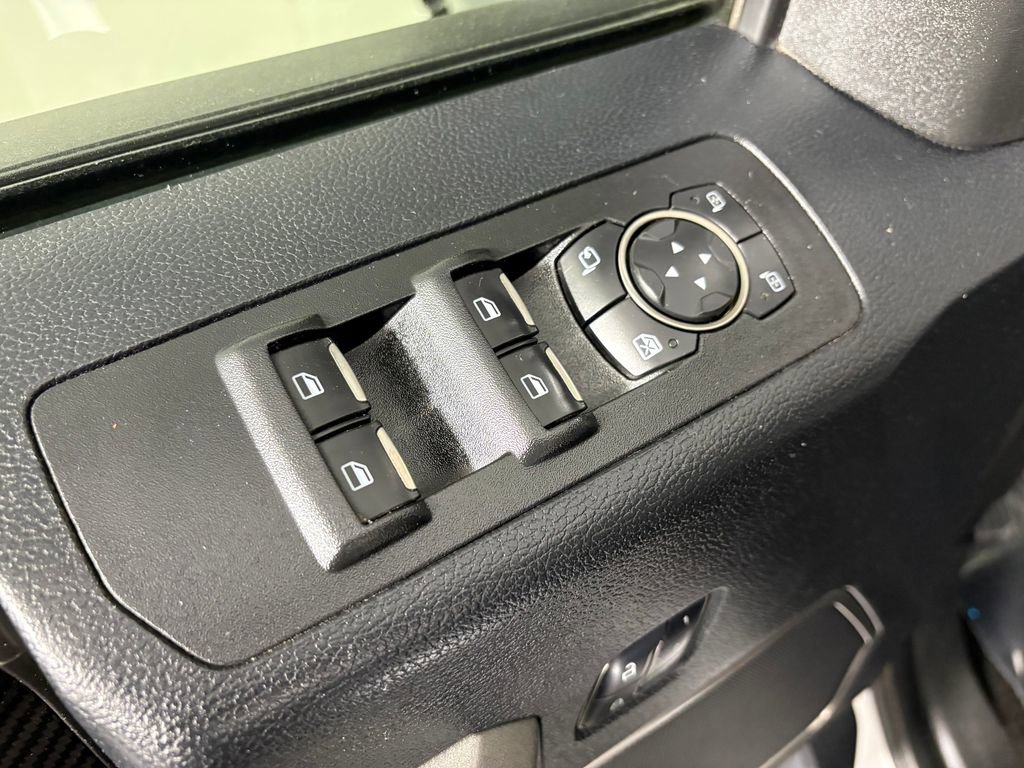 Used 2018 Ford F150 Raptor w/ Equipment Group 802A Luxury image 13