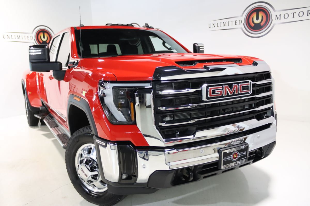 Used 2026 GMC Sierra 3500 SLE w/ SLE Value Package AWD/4WD image 7