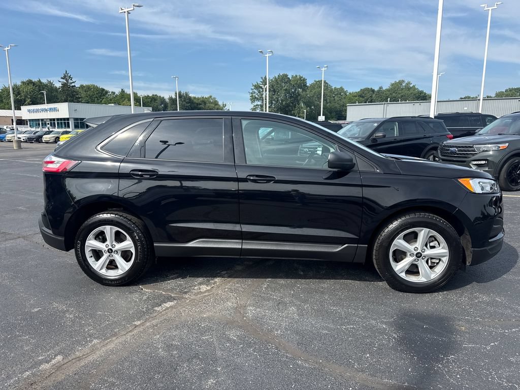 Used 2024 Ford Edge SE AWD/4WD image 6