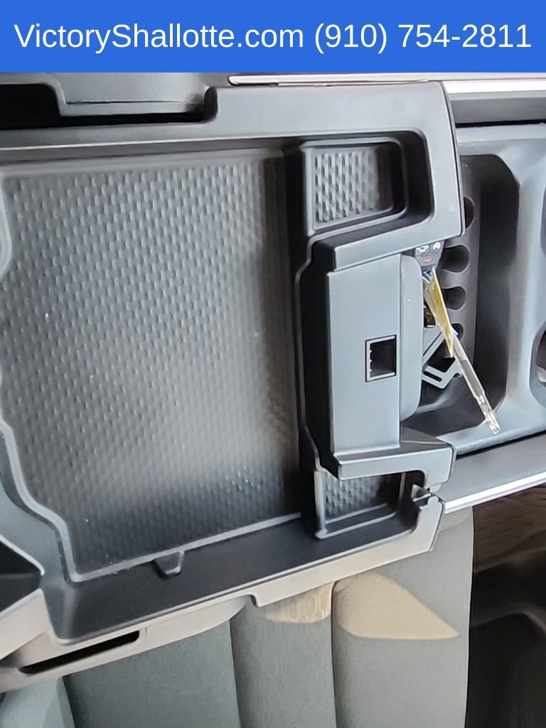 Used 2025 RAM 1500 Big Horn image 12