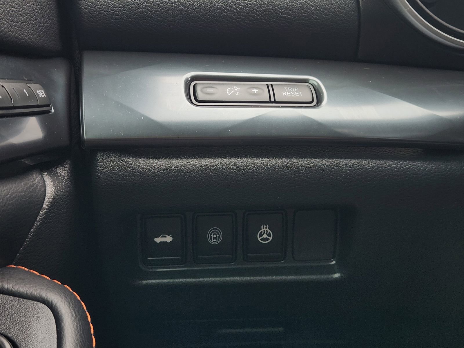 Used 2022 Nissan Maxima SR w/ Sport Mat Group image 22