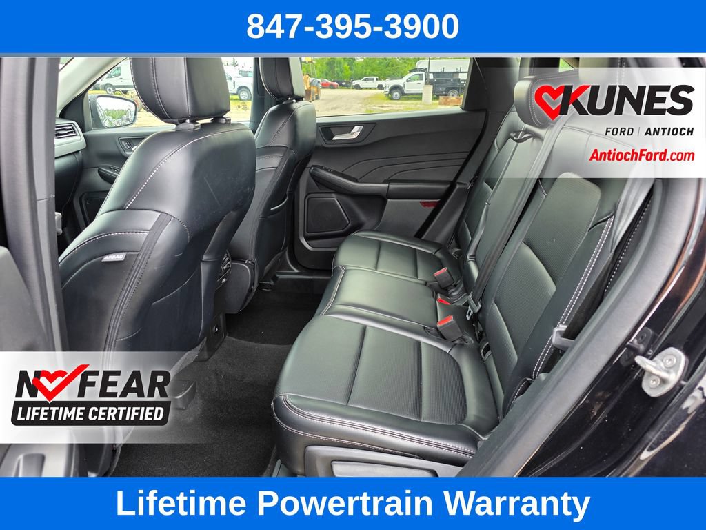Certified 2025 Ford Escape Platinum AWD/4WD image 22