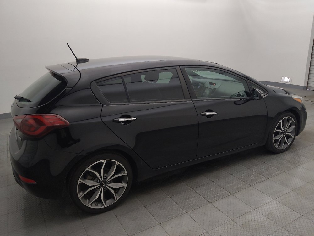 Used 2017 Kia Forte SX image 10