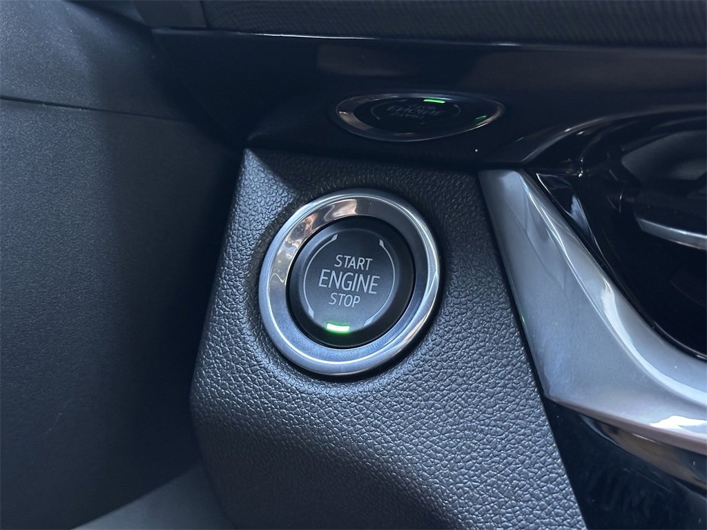 Used 2024 Buick Envista Sport Touring w/ Convenience I Package image 31