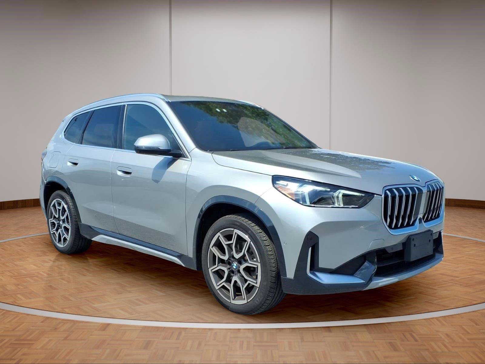 Used 2026 BMW X1 xDrive28i w/ Technology Package