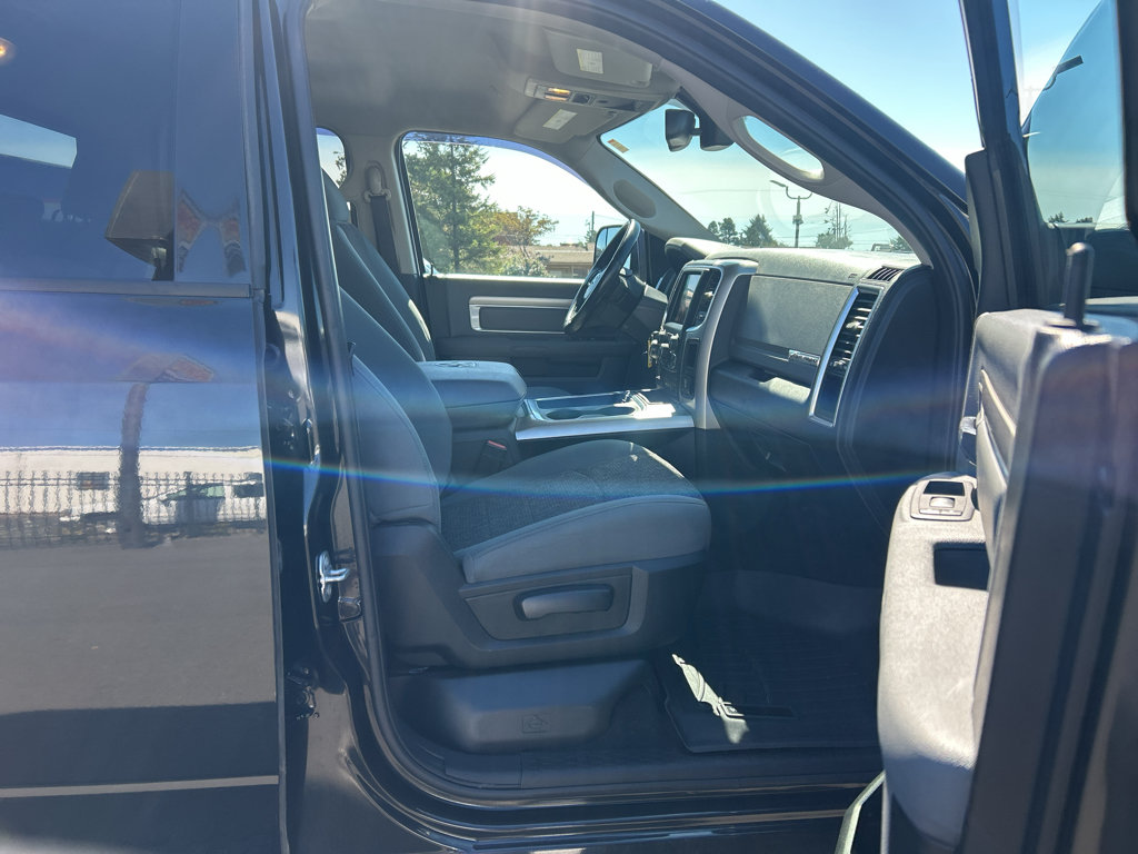 Used 2018 RAM 1500 Big Horn AWD/4WD image 28