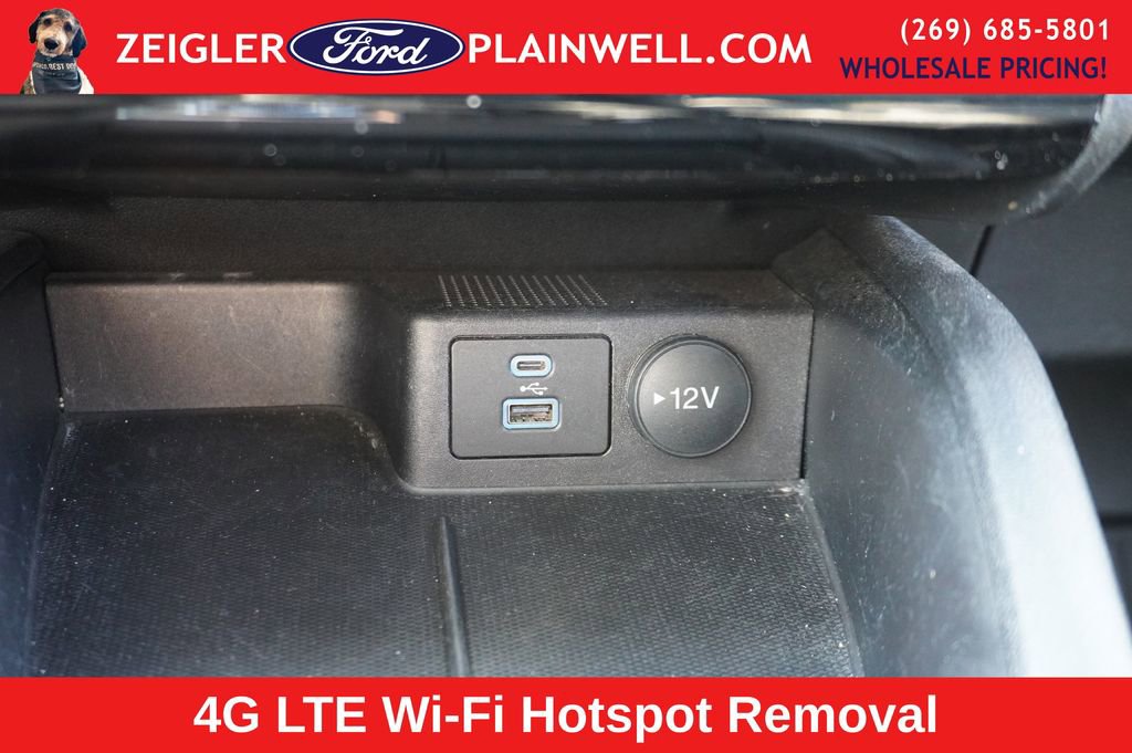 Used 2022 Ford Escape SE w/ Cold Weather Package image 21