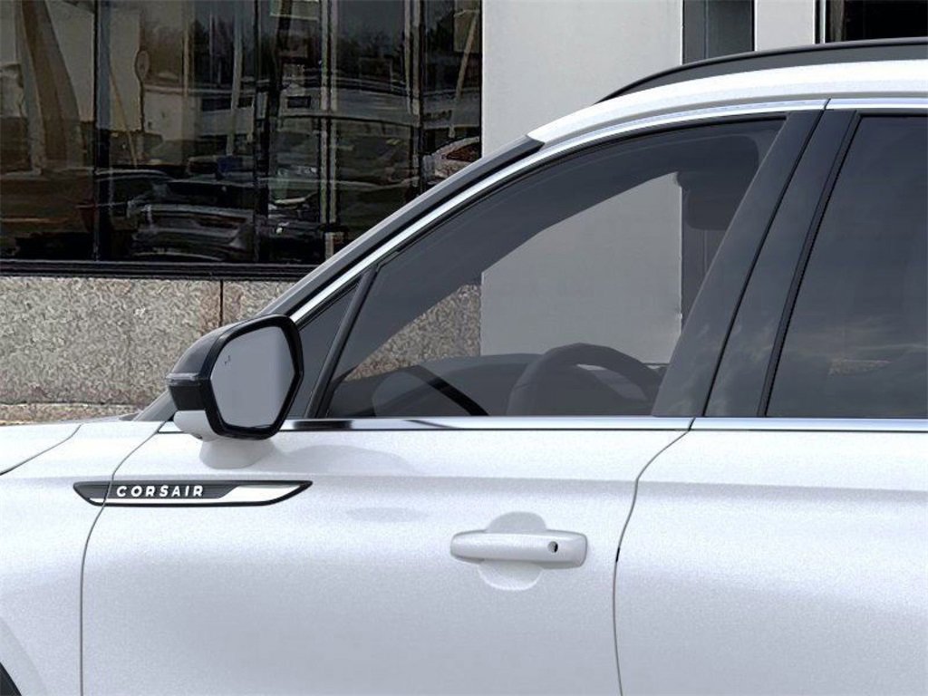 New 2026 Lincoln Corsair Reserve w/ Rear Removable Package Tray image 20