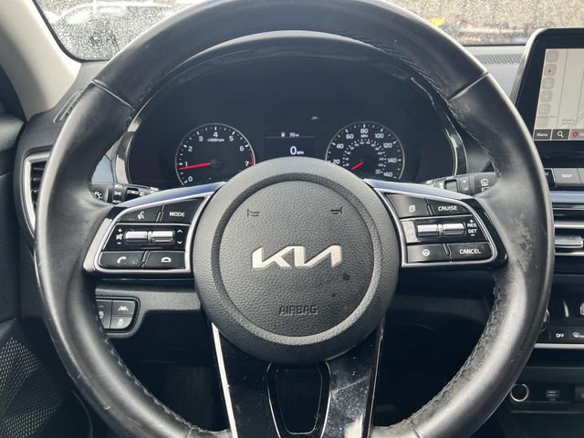 Used 2023 Kia Seltos Nightfall Edition image 20