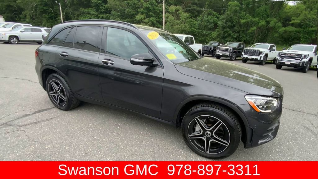 Used 2021 Mercedes-Benz GLC 300 4MATIC w/ AMG Line image 2