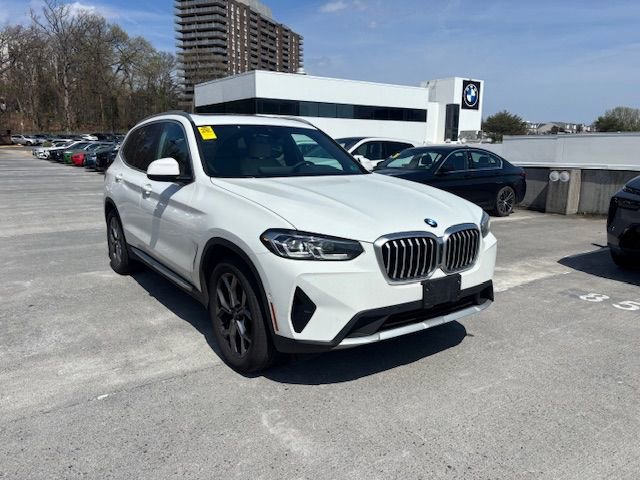 Certified 2023 BMW X3 xDrive30i w/ Premium Package image 2