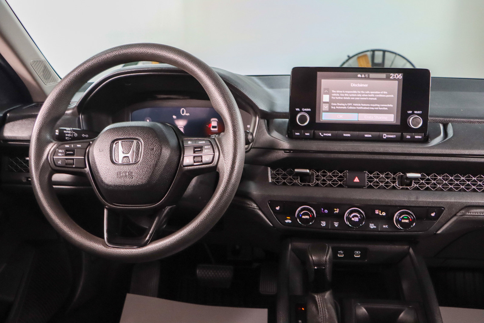 Used 2023 Honda Accord EX image 17