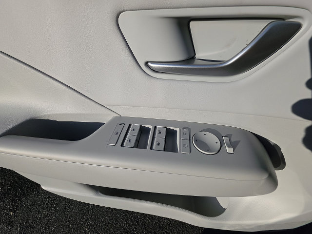 New 2026 Hyundai Kona SEL Premium FWD image 38