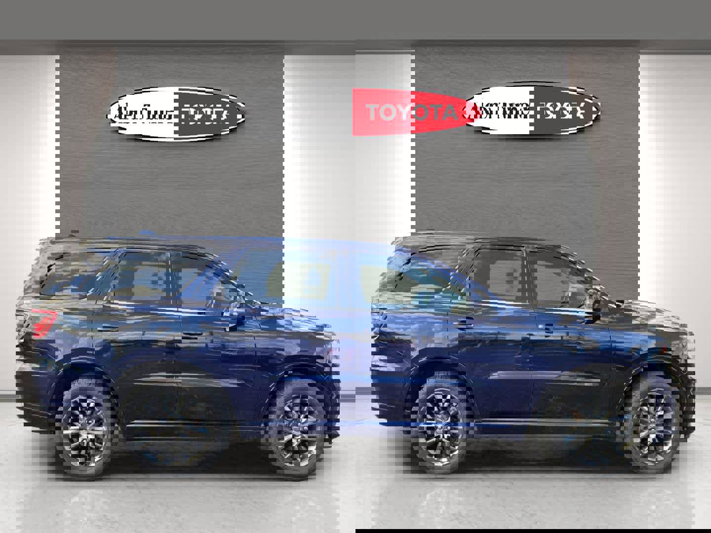 Used 2017 Dodge Durango GT w/ Nav & Power Liftgate Group image 5