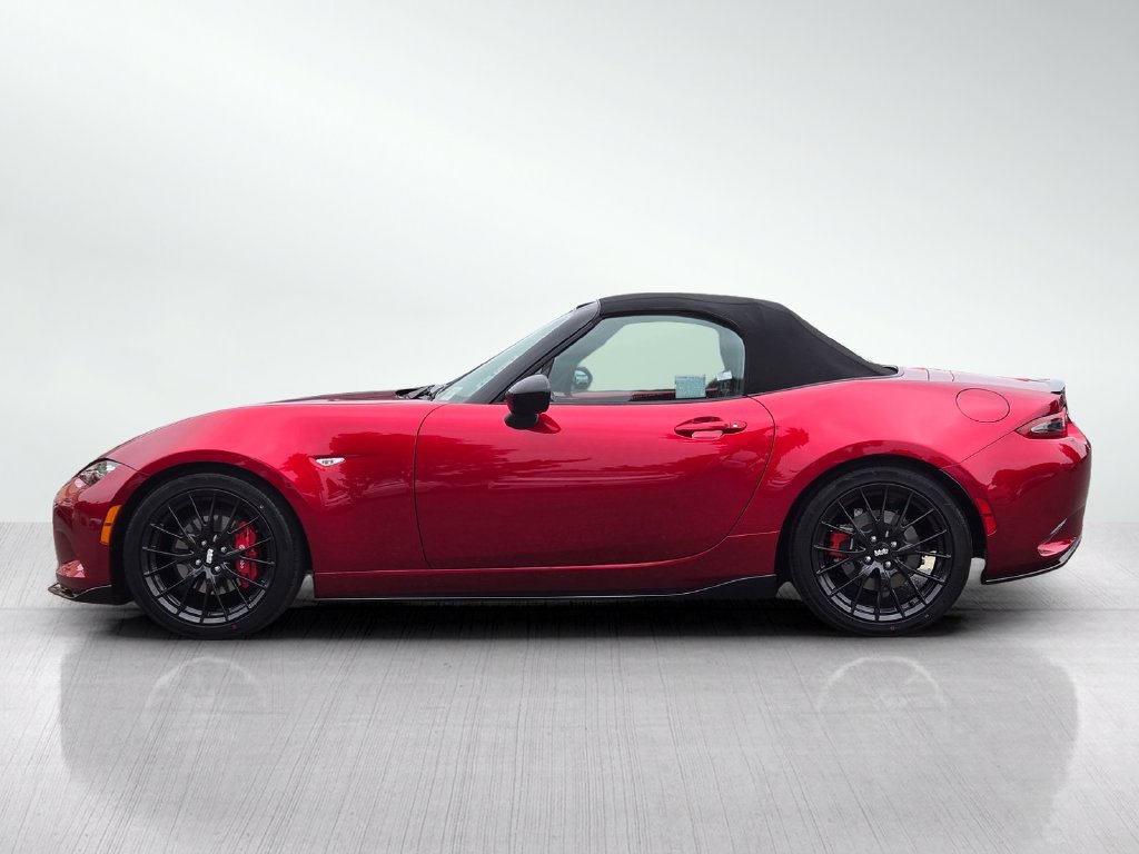 Used 2023 MAZDA MX-5 Miata Club w/ Brembo/BBS Recaro Package RWD image 9