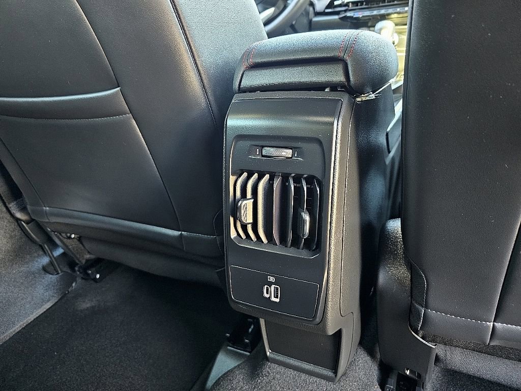 Used 2024 Dodge Hornet GT image 22