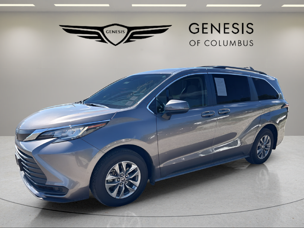 Used 2022 Toyota Sienna LE