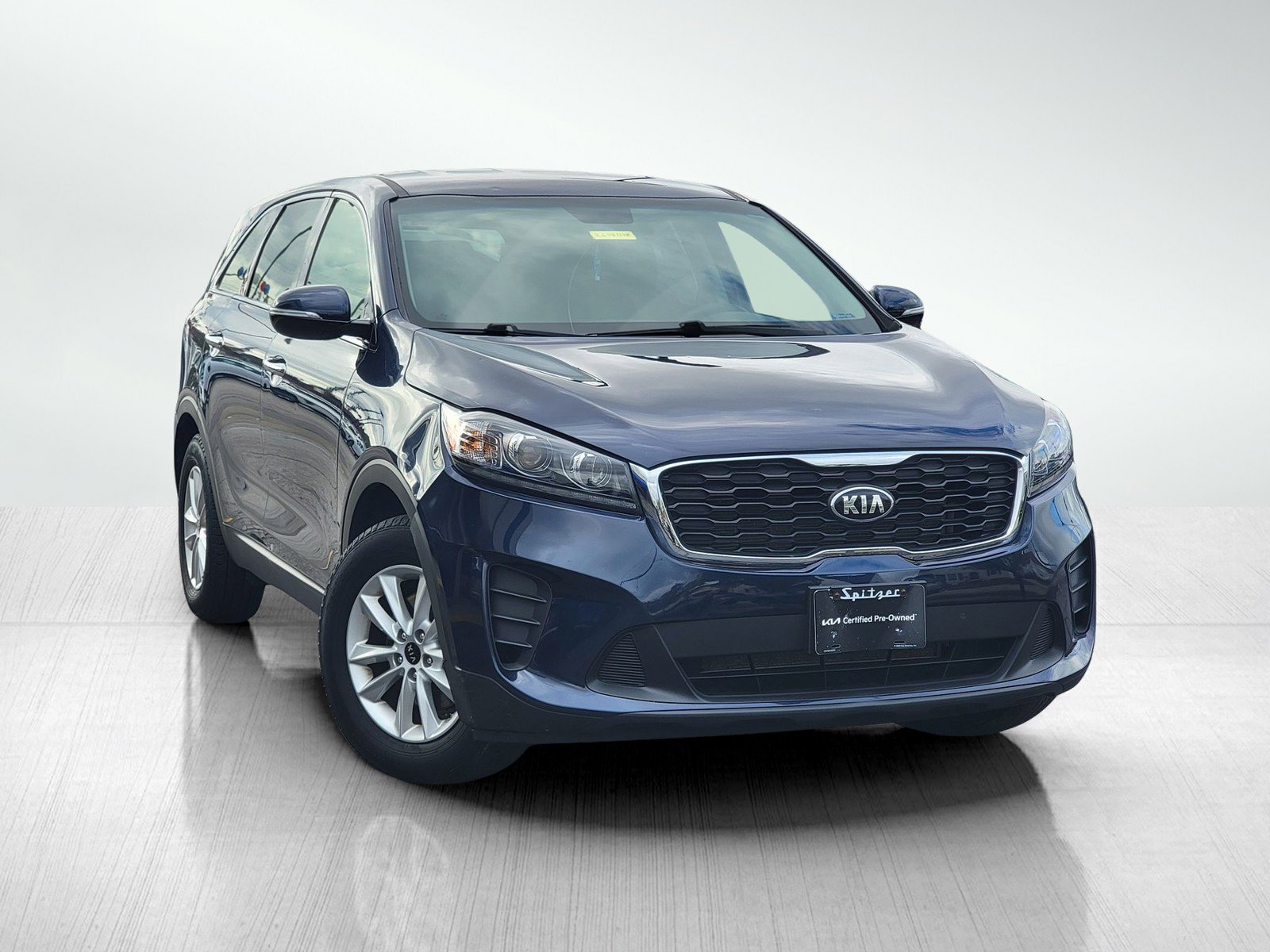 Used 2019 Kia Sorento LX image 3