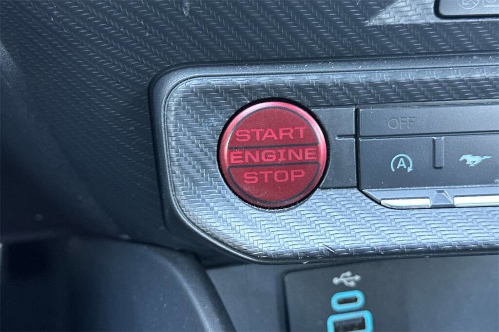 Used 2024 Ford Mustang Premium image 21