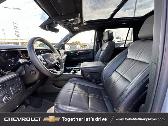 Used 2025 Chevrolet Tahoe High Country w/ Sun And Tow Package AWD/4WD image 28