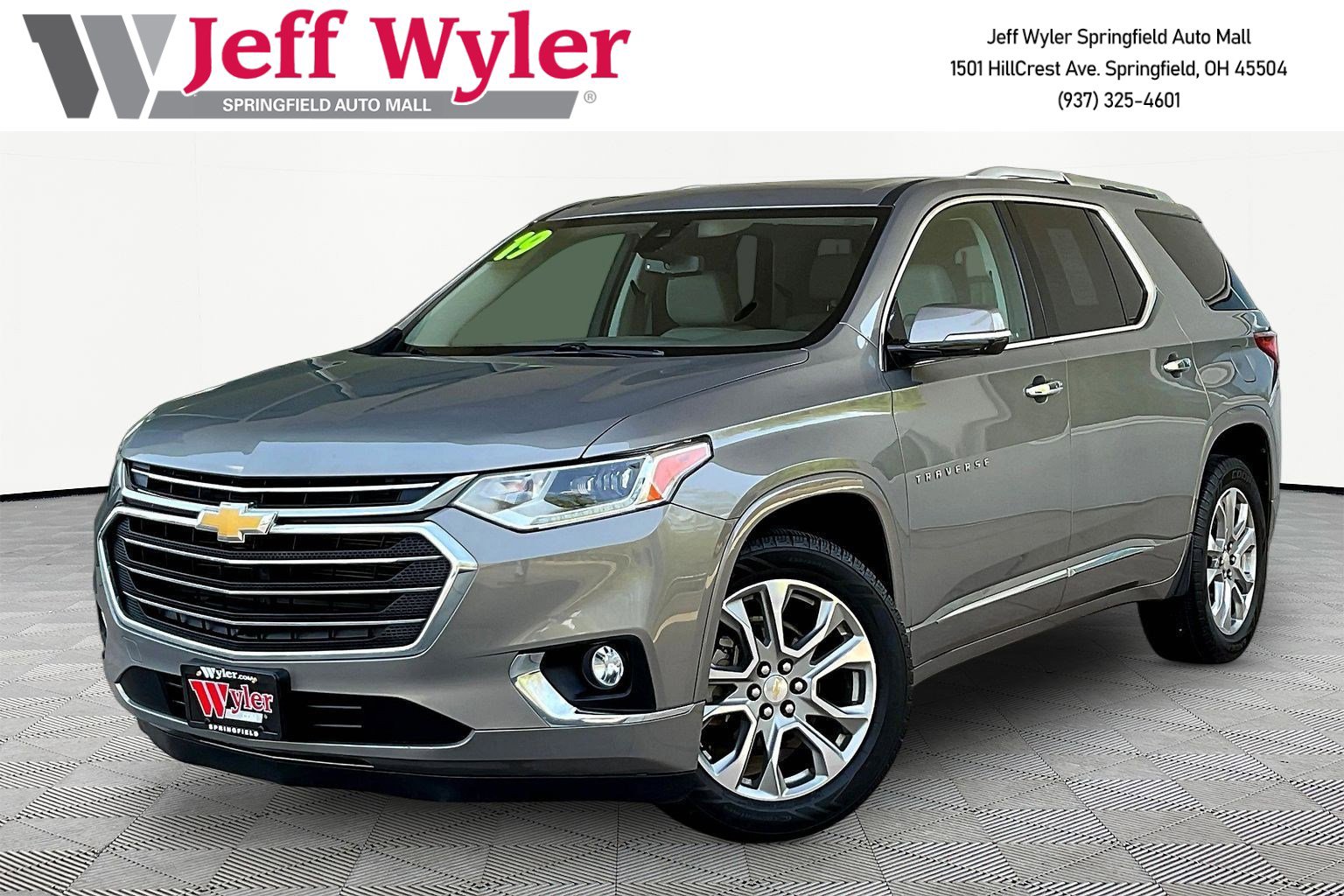Used 2019 Chevrolet Traverse Premier AWD/4WD image 1