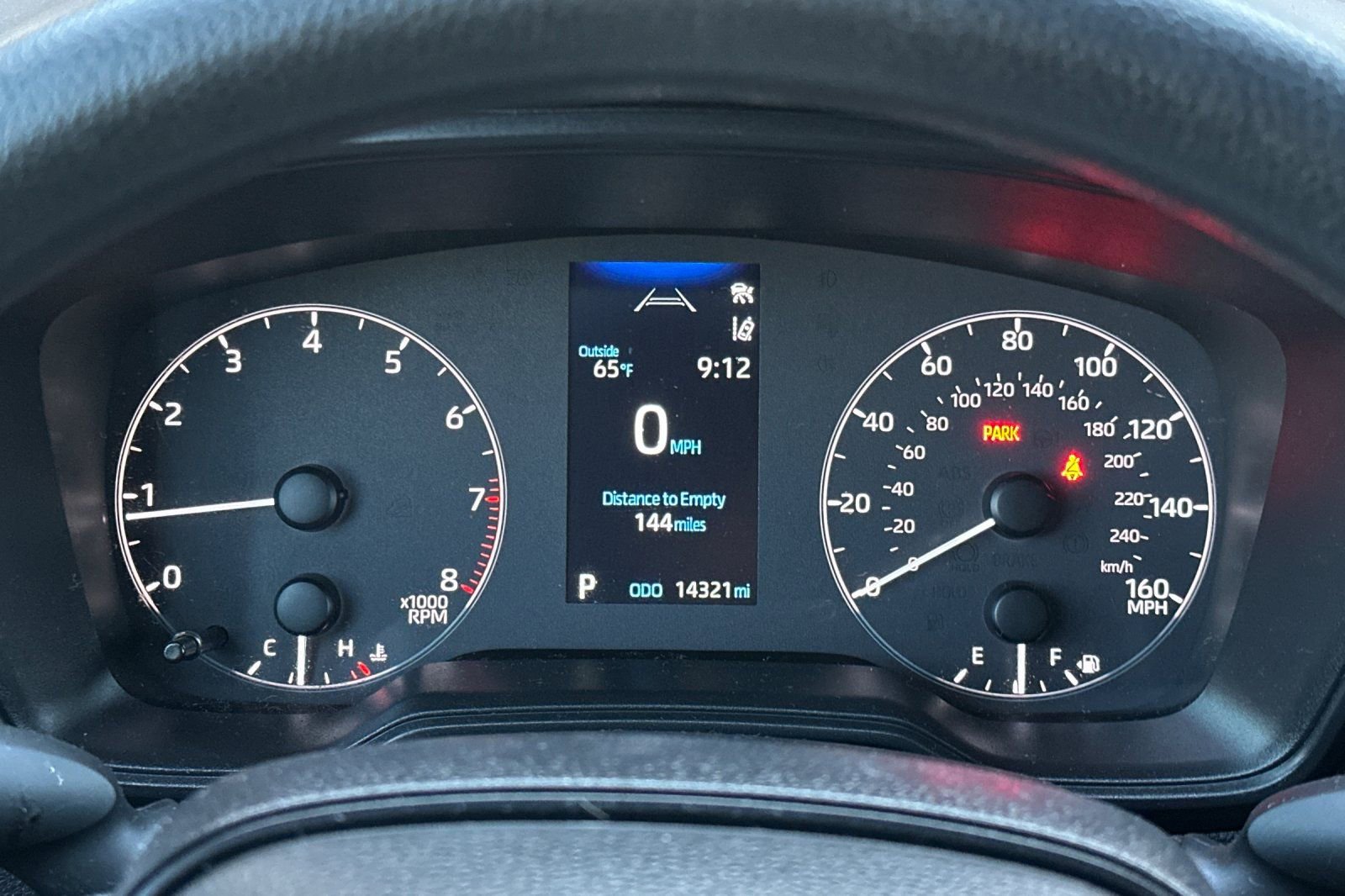 Used 2025 Toyota Corolla LE w/ LE Premium Package FWD image 19
