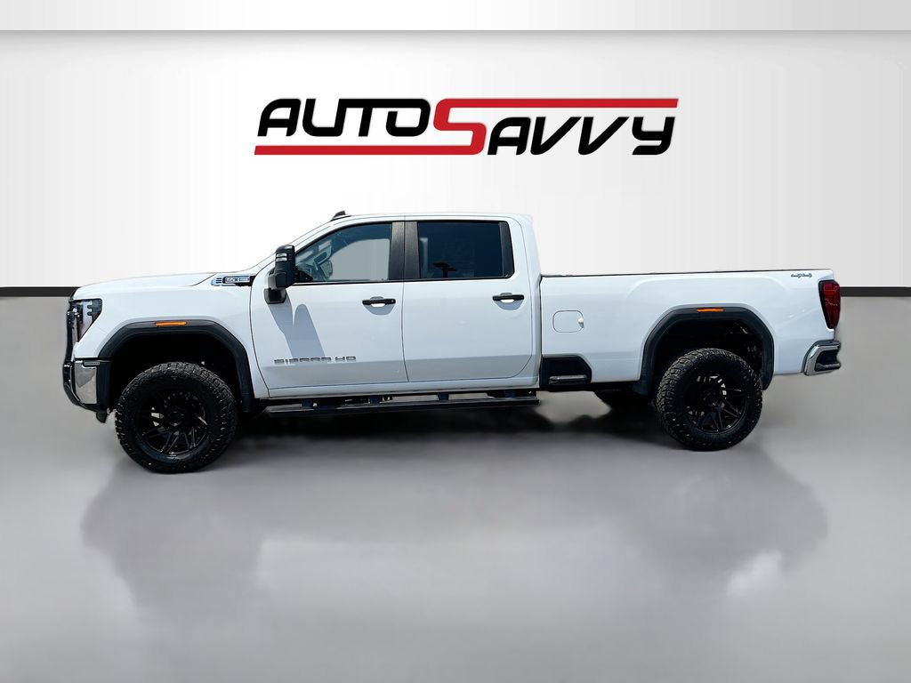 Used 2025 GMC Sierra 2500 Pro w/ 1SA Pro Safety Plus Package AWD/4WD image 4