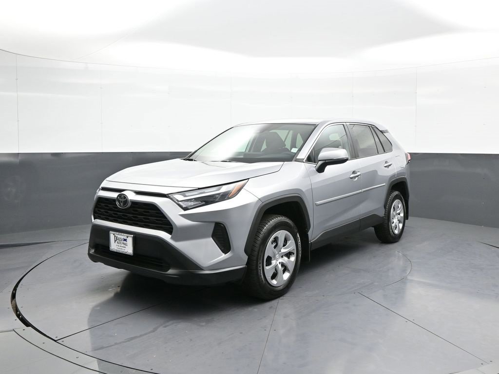 Certified 2023 Toyota RAV4 LE image 1