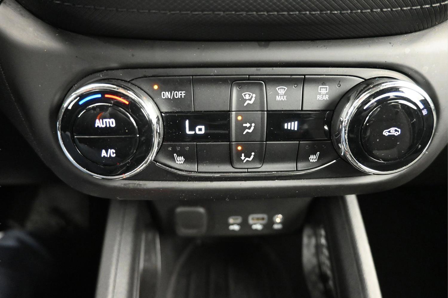 Used 2023 Chevrolet TrailBlazer LT w/ Convenience Package image 18