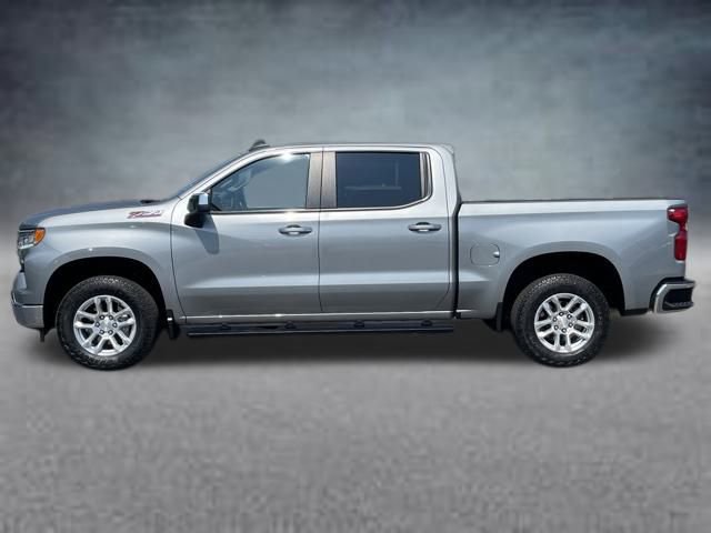 Used 2024 Chevrolet Silverado 1500 LT w/ Z71 Off-Road Package image 2