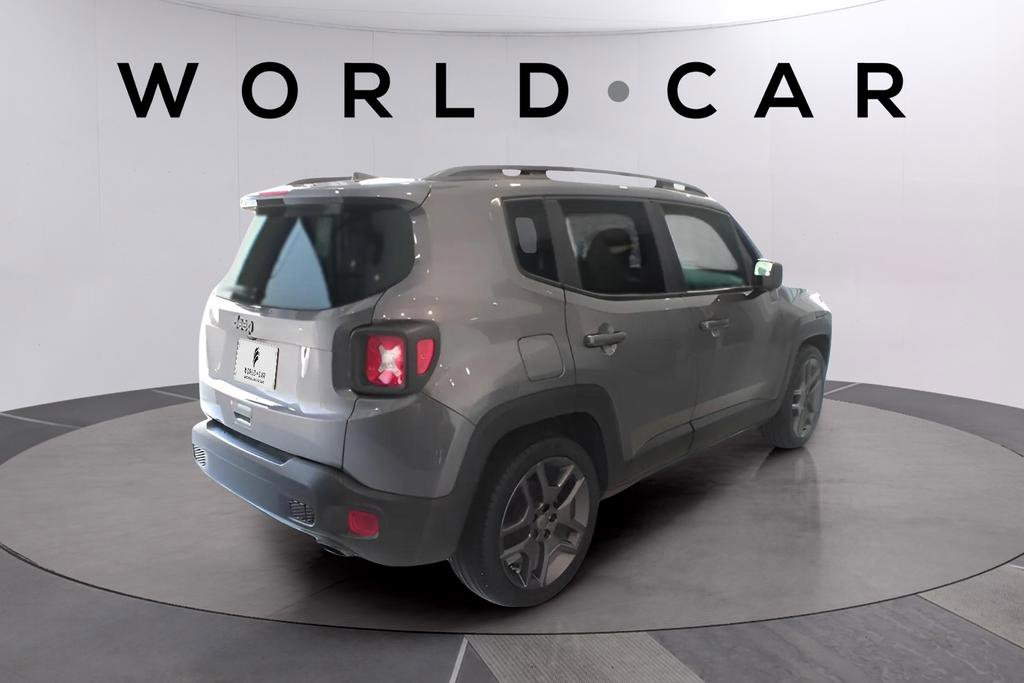 Used 2021 Jeep Renegade Latitude w/ Sun & Sound Group FWD image 7