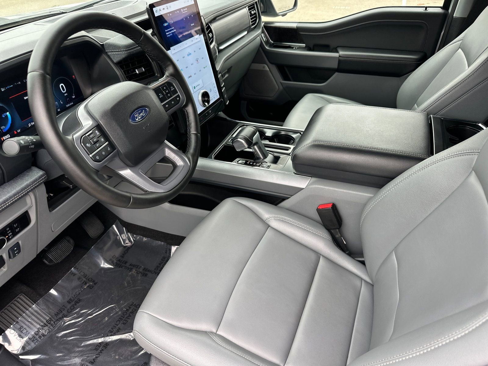 Used 2025 Ford F150 Lightning Flash AWD/4WD image 11