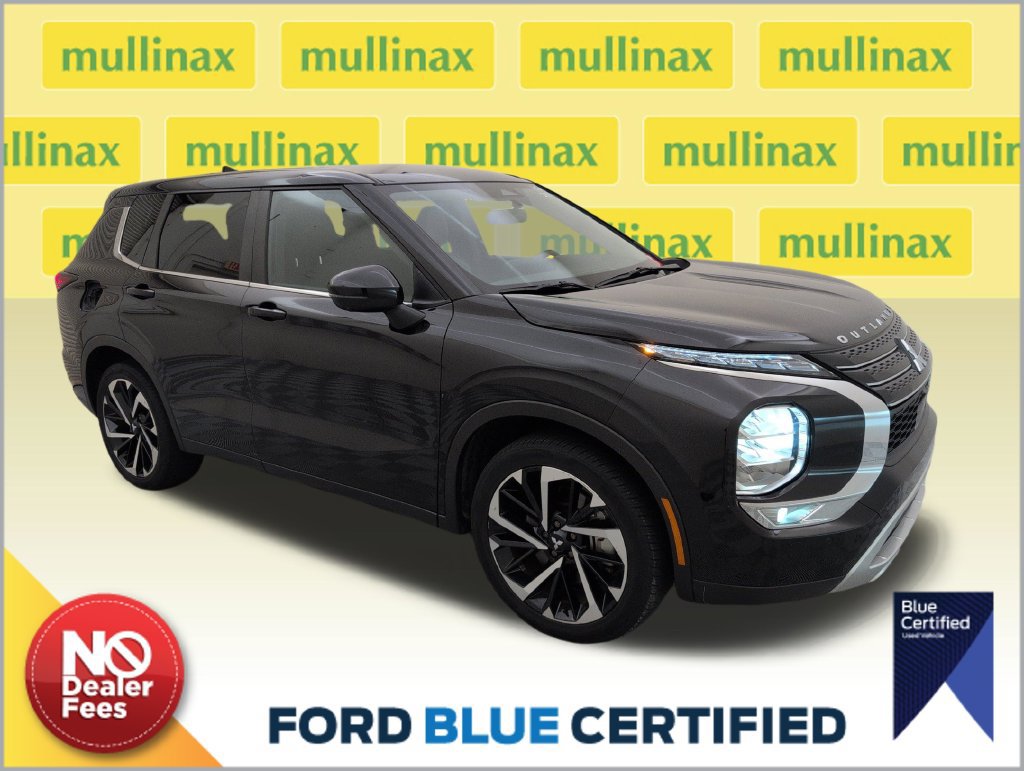 Used 2023 Mitsubishi Outlander SE Black Edition