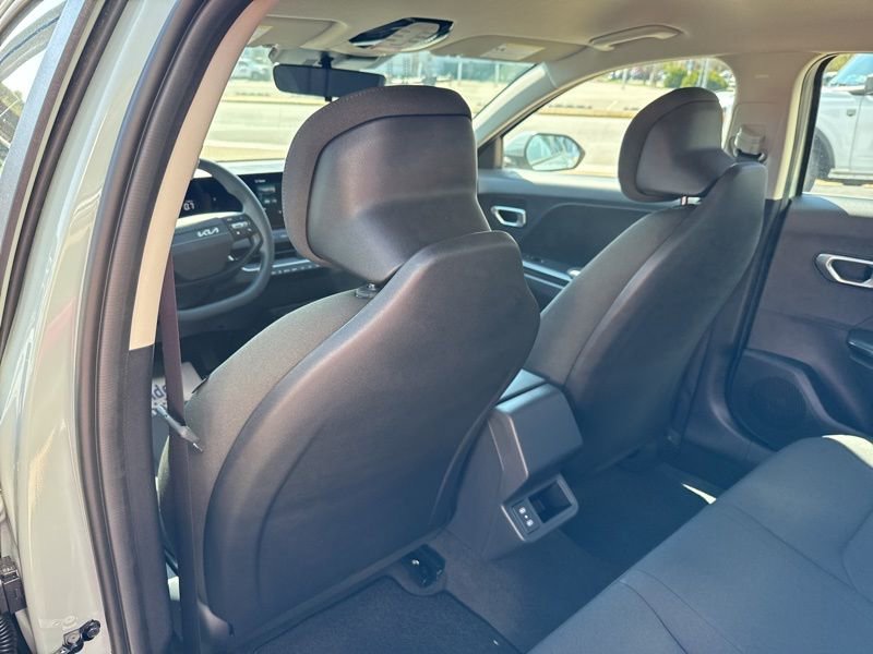 New 2026 Kia K4 LXS image 18
