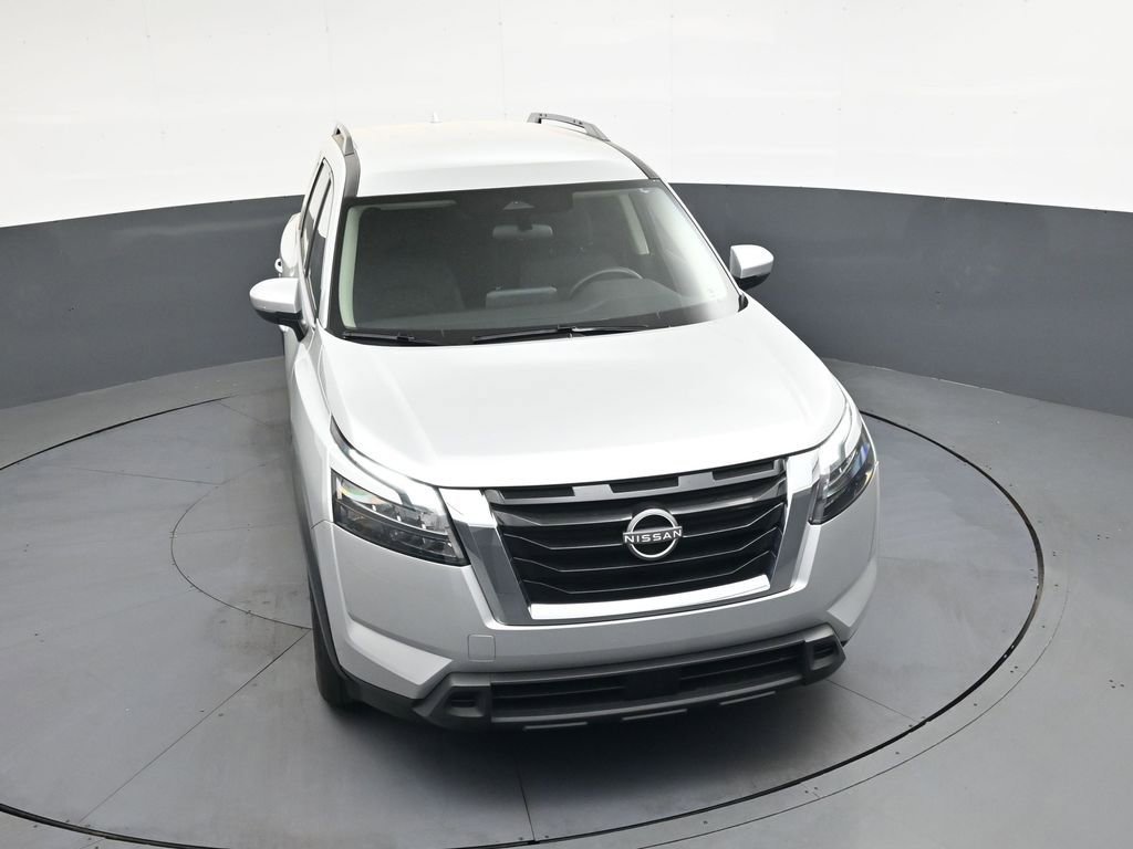 Used 2025 Nissan Pathfinder SV AWD/4WD image 44