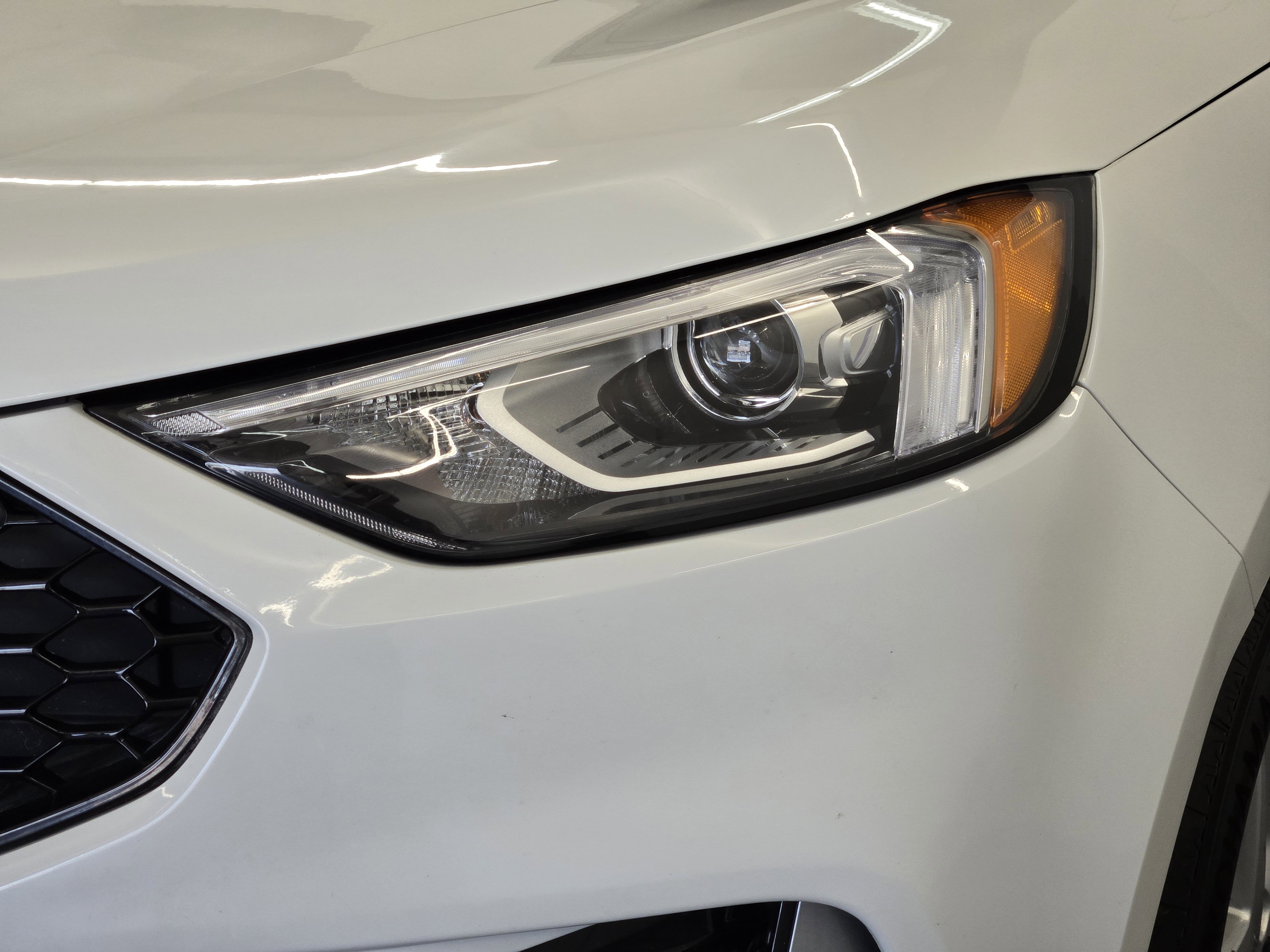 Certified 2023 Ford Edge SEL image 8