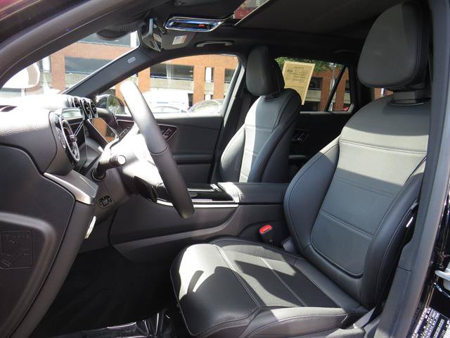 Used 2026 Mercedes-Benz GLC 300 4MATIC image 20