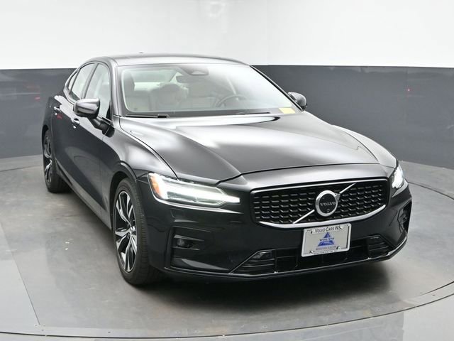 Used 2024 Volvo S60 B5 Plus w/ Climate Package AWD/4WD image 2