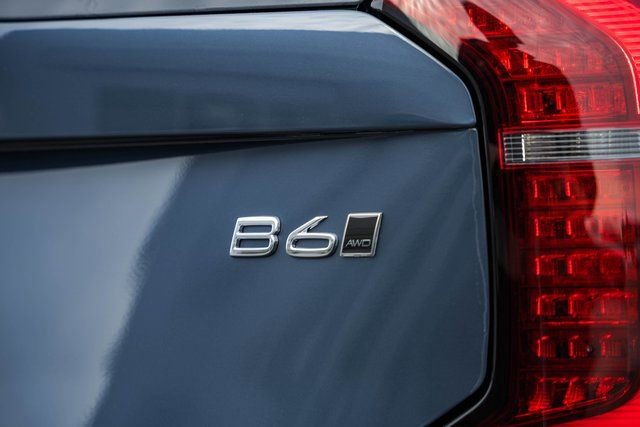 New 2026 Volvo XC90 B6 Plus w/ Protection Package Premier image 8