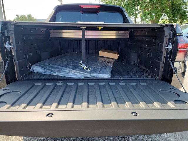 New 2025 Hyundai Santa Cruz SEL image 8