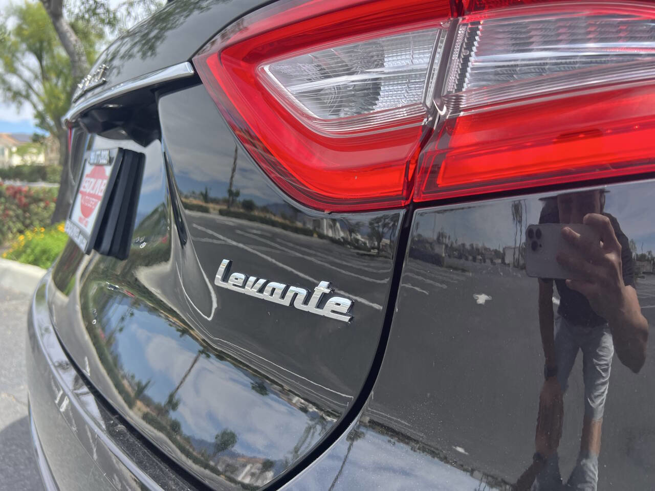 Used 2019 Maserati Levante image 3