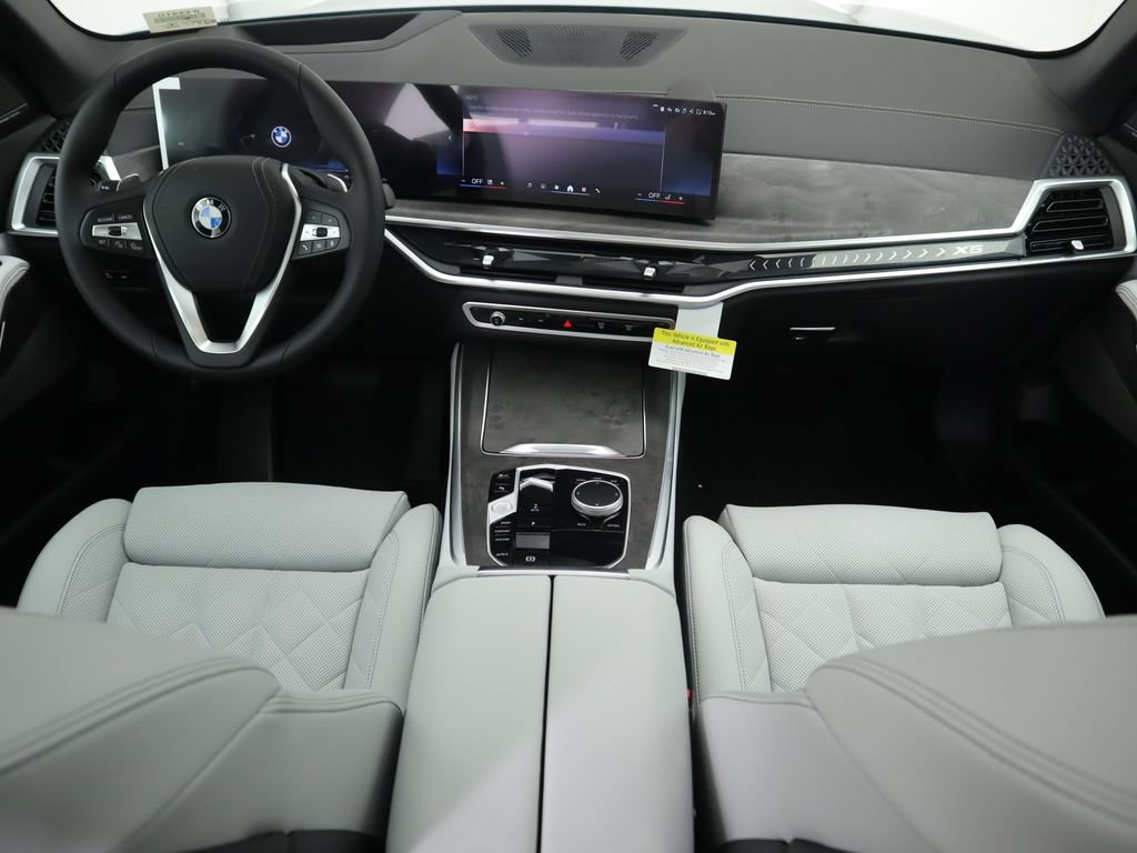 Used 2026 BMW X5 sDrive40i RWD image 14