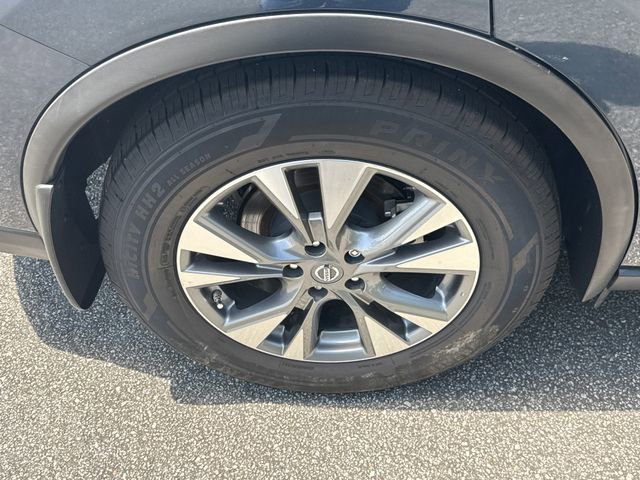 Used 2015 Nissan Murano SL w/ Cargo Package FWD image 17