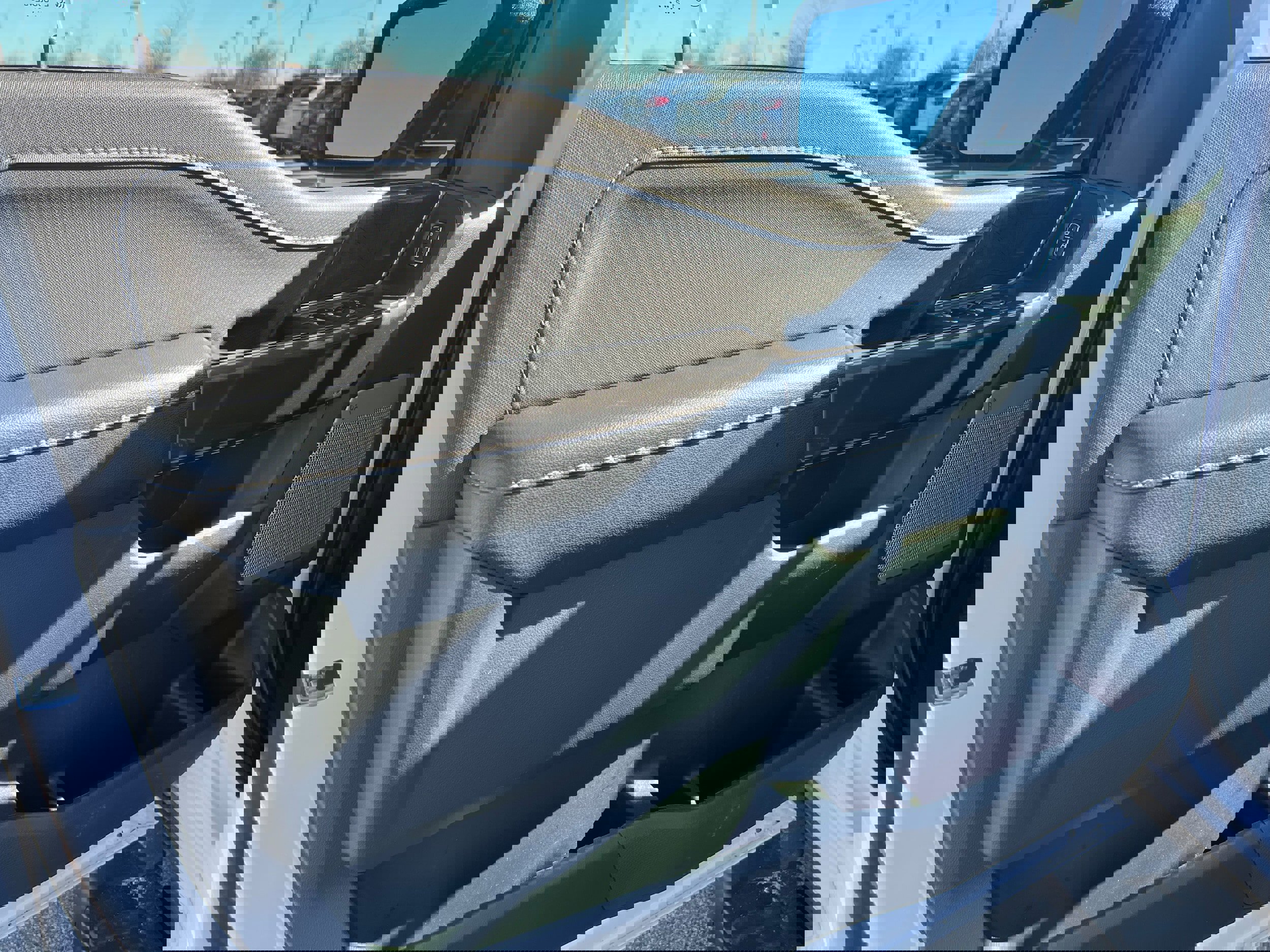 Used 2021 Ford F150 XLT w/ Equipment Group 302A High image 16