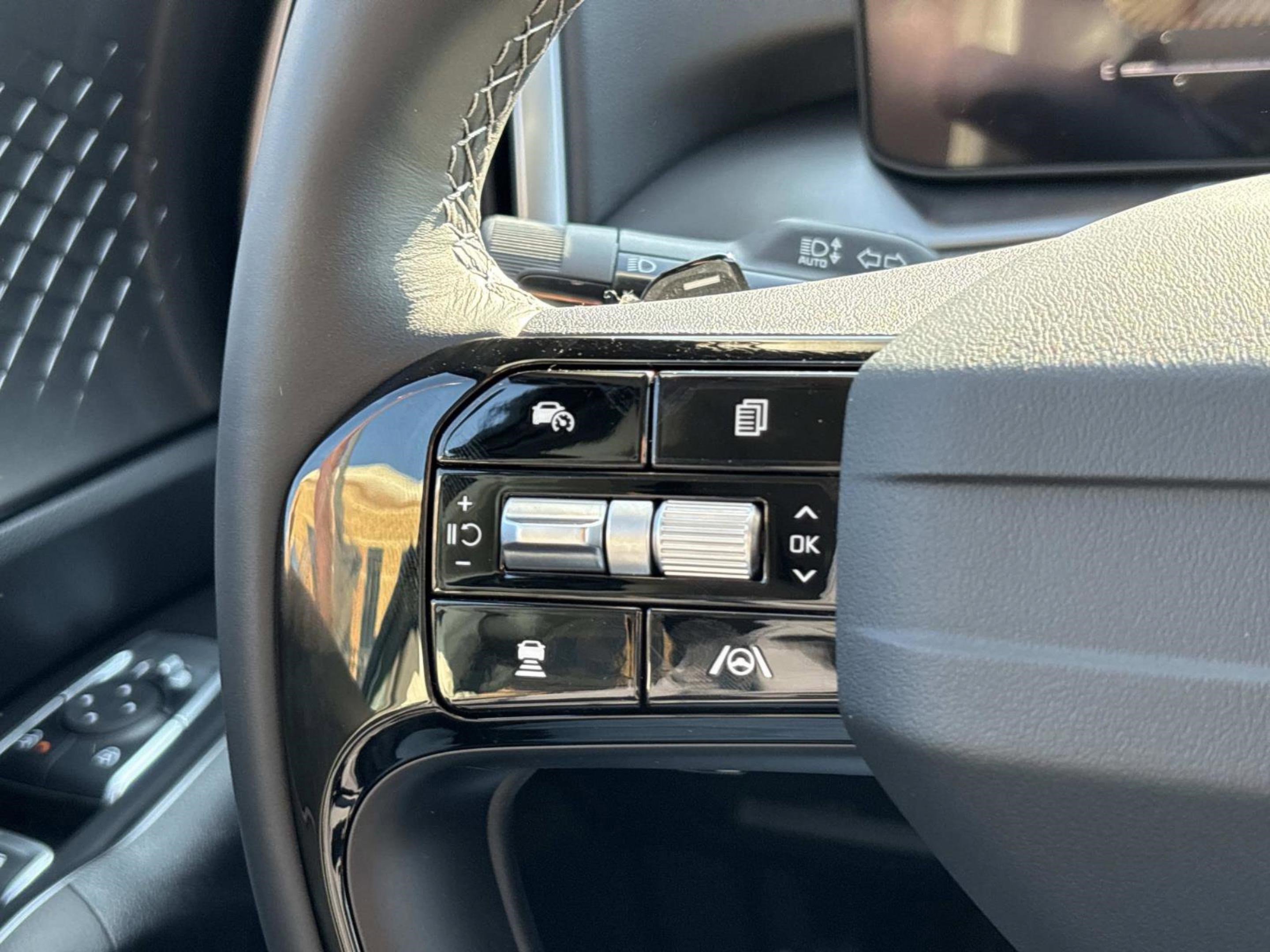 New 2026 Kia Sorento EX image 27